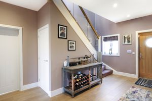 Entrance hallway- click for photo gallery